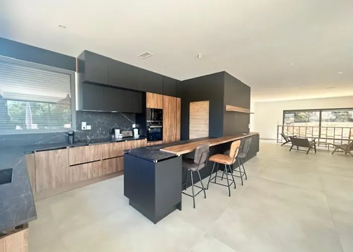 Trinita Paradis Prive Piscine Et Loisirs * Porto-Vecchio (Corsica)