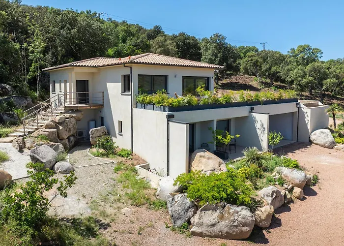 Trinita Paradis Prive Piscine Et Loisirs